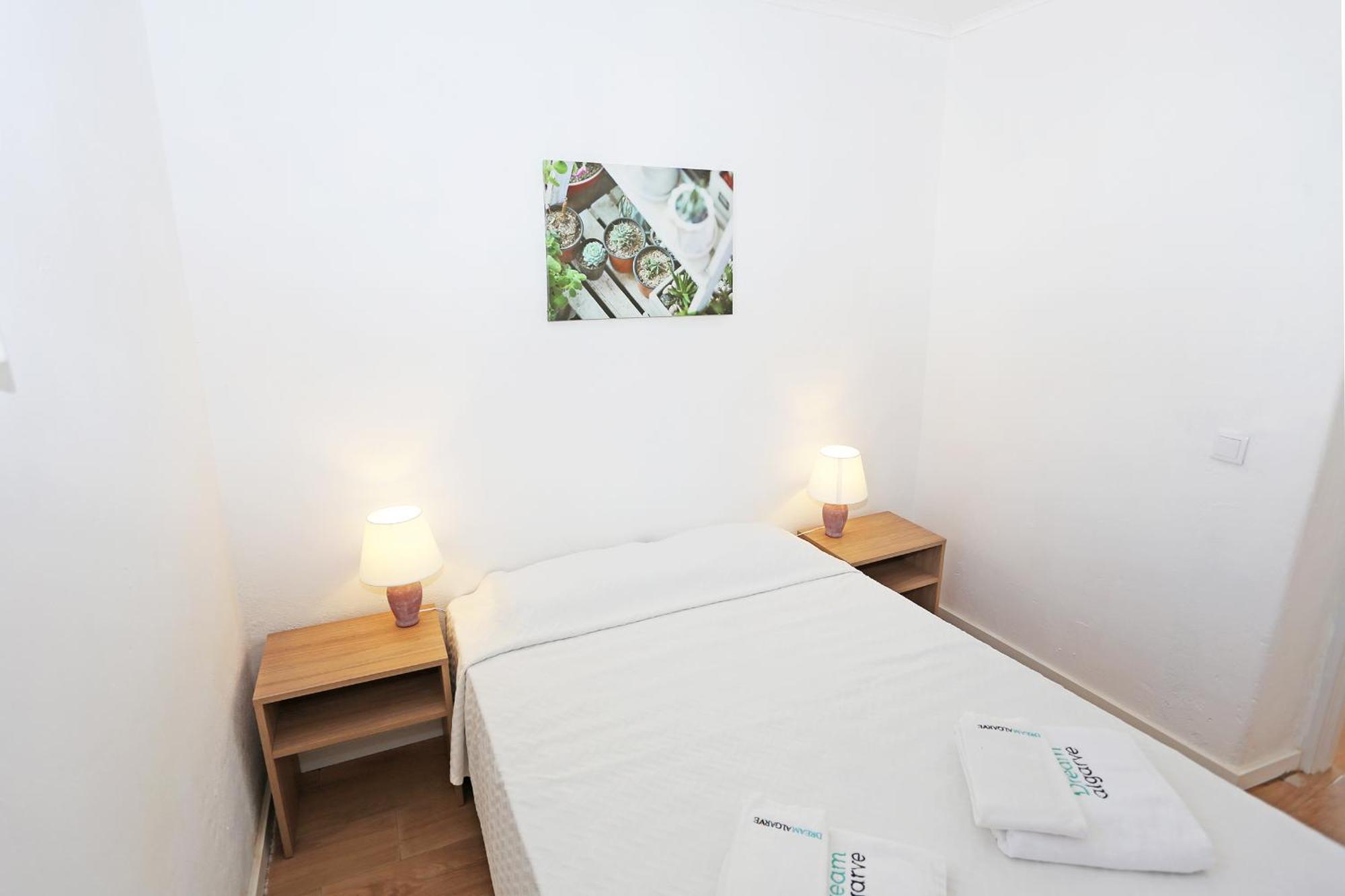 Quinta Da Ponte Apartment Odiaxere Bagian luar foto